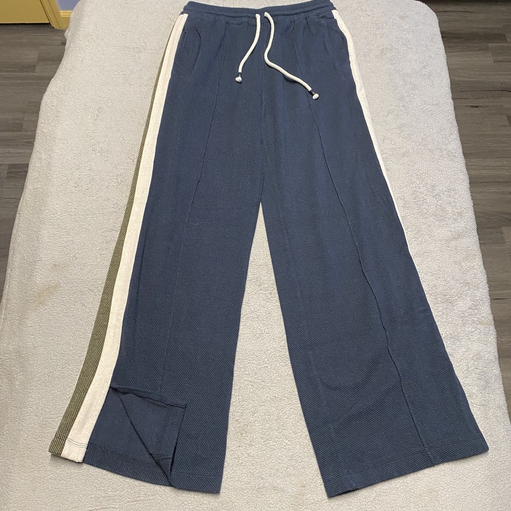 Faherty Navy Wide-Leg Track Pants with White and Olive Side Stripes